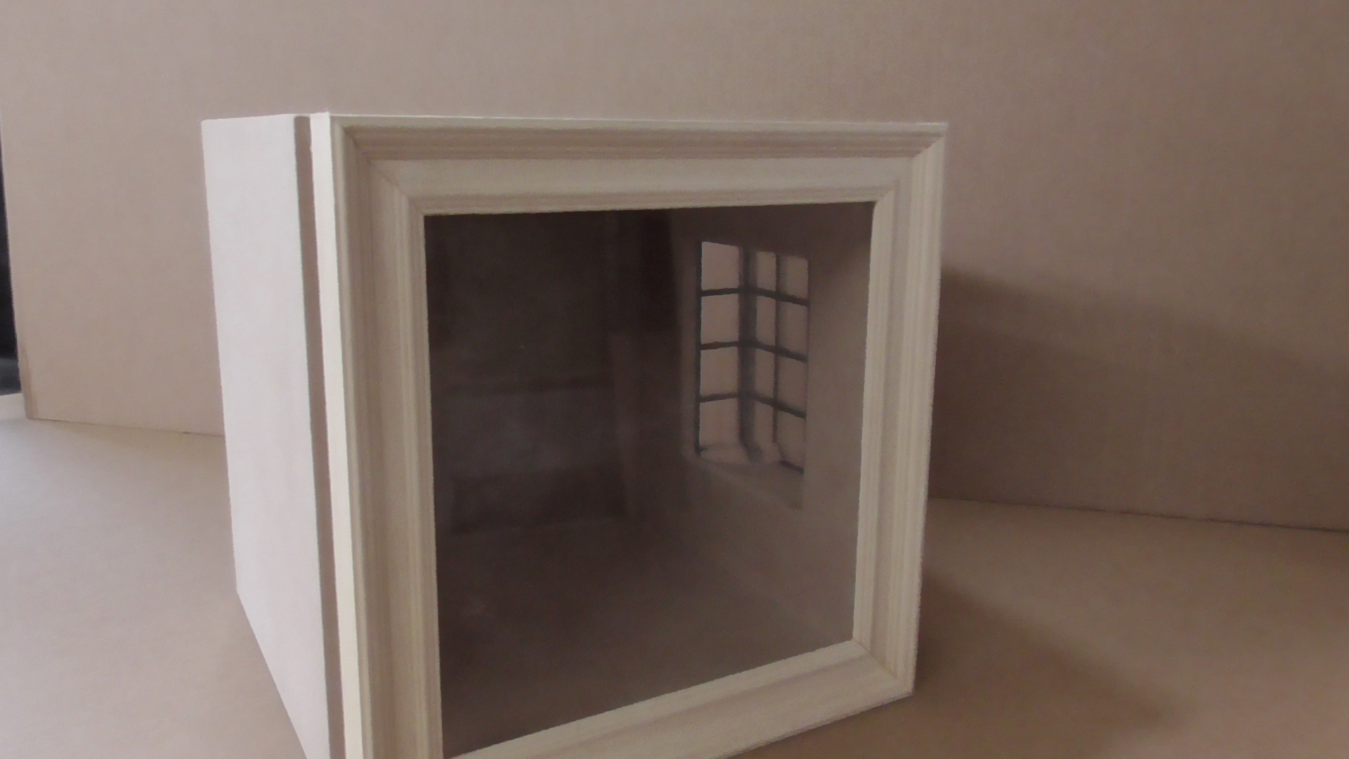 Square Window Room Box
