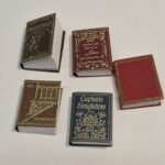 Set of 5 Books    VG015