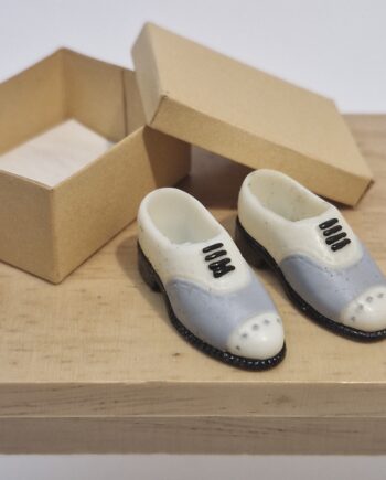 1:12th Scale Dolls House Mens Shoes & Box HD07