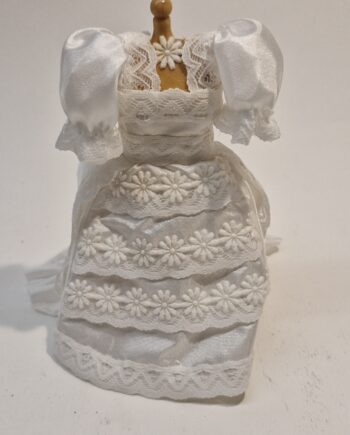 1:12th Scale Dolls House White Bridal Dress Mannequin HD020