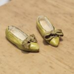 1:12th Scale Dolls House Miniatures, Ladies Shoes HD016