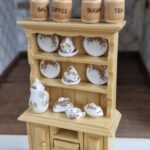 24th Scale  Pine Dresser    by Glenowen      GO010 24
