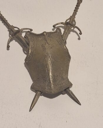 12th scale  Medieval Armour and 2 swords    ME51