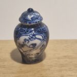 12th scale  Blue Ginger Jar   ME60