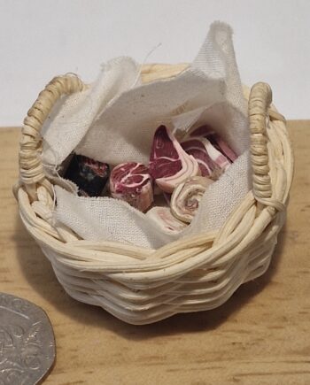 12th scale  Mediaeval Wicker Basket of Meat   RA28