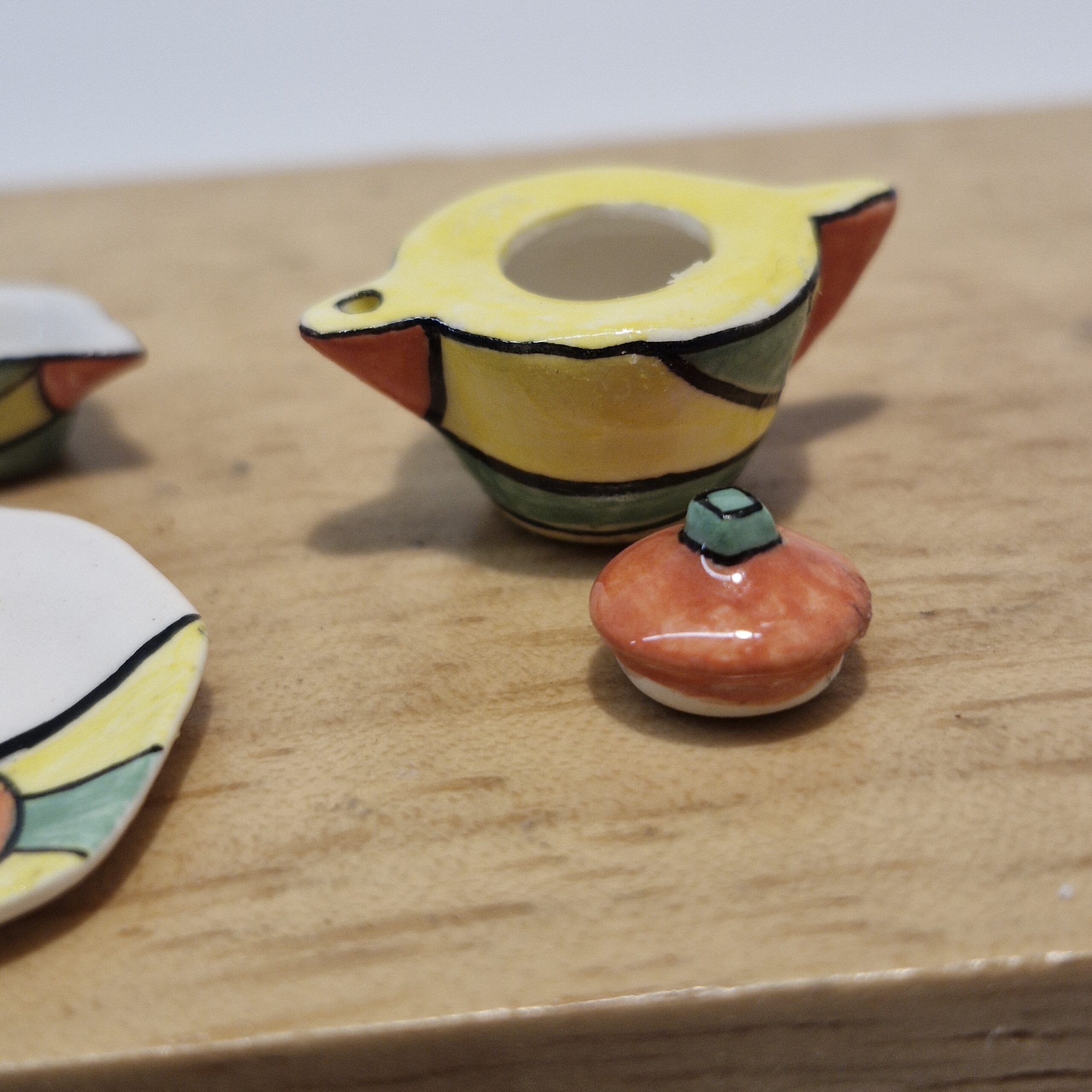 12th scale Dolls House Clarice Cliff Miniature Tea Set Signed by Muriel Hopwood RA53