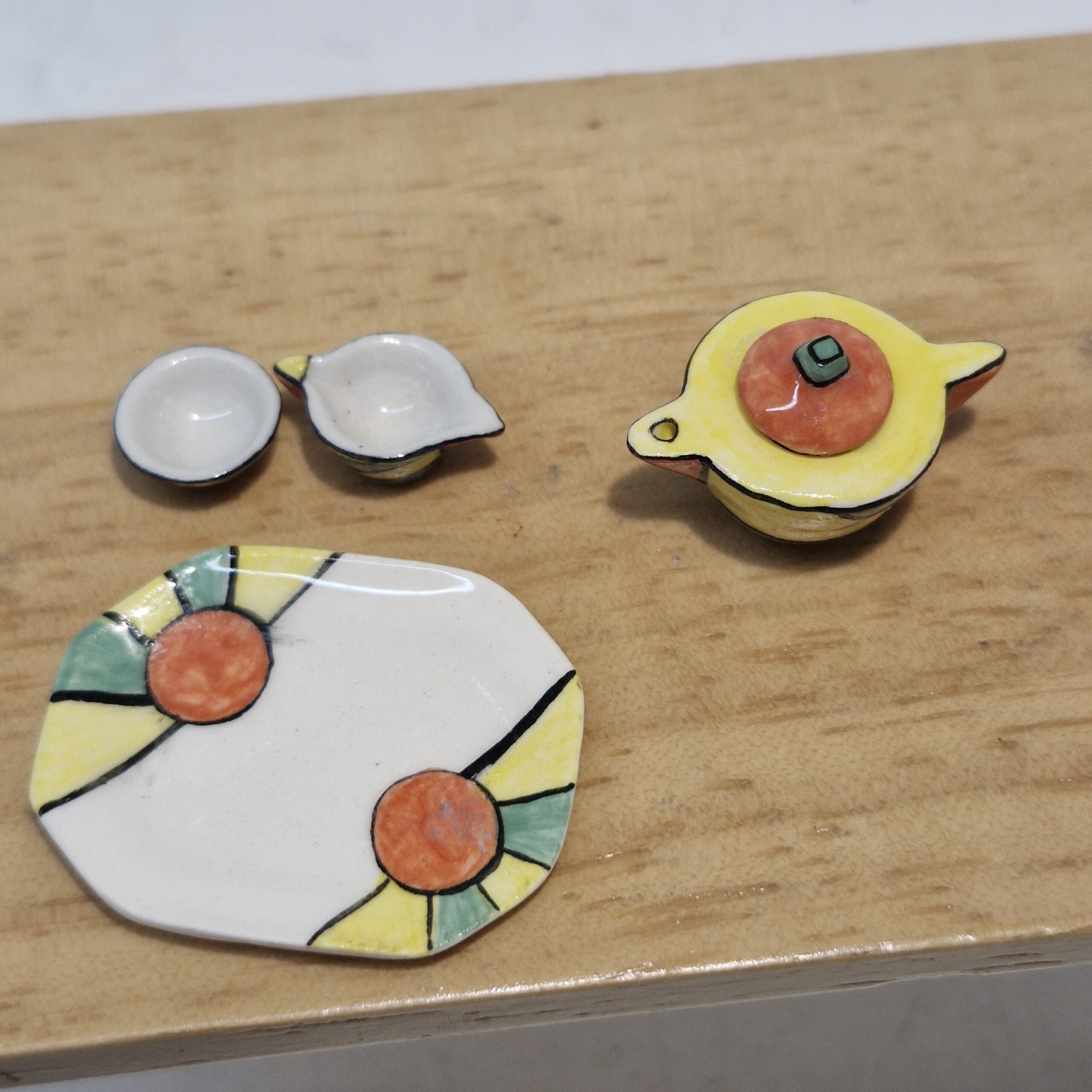 12th scale Dolls House Clarice Cliff Miniature Tea Set Signed by Muriel Hopwood RA53