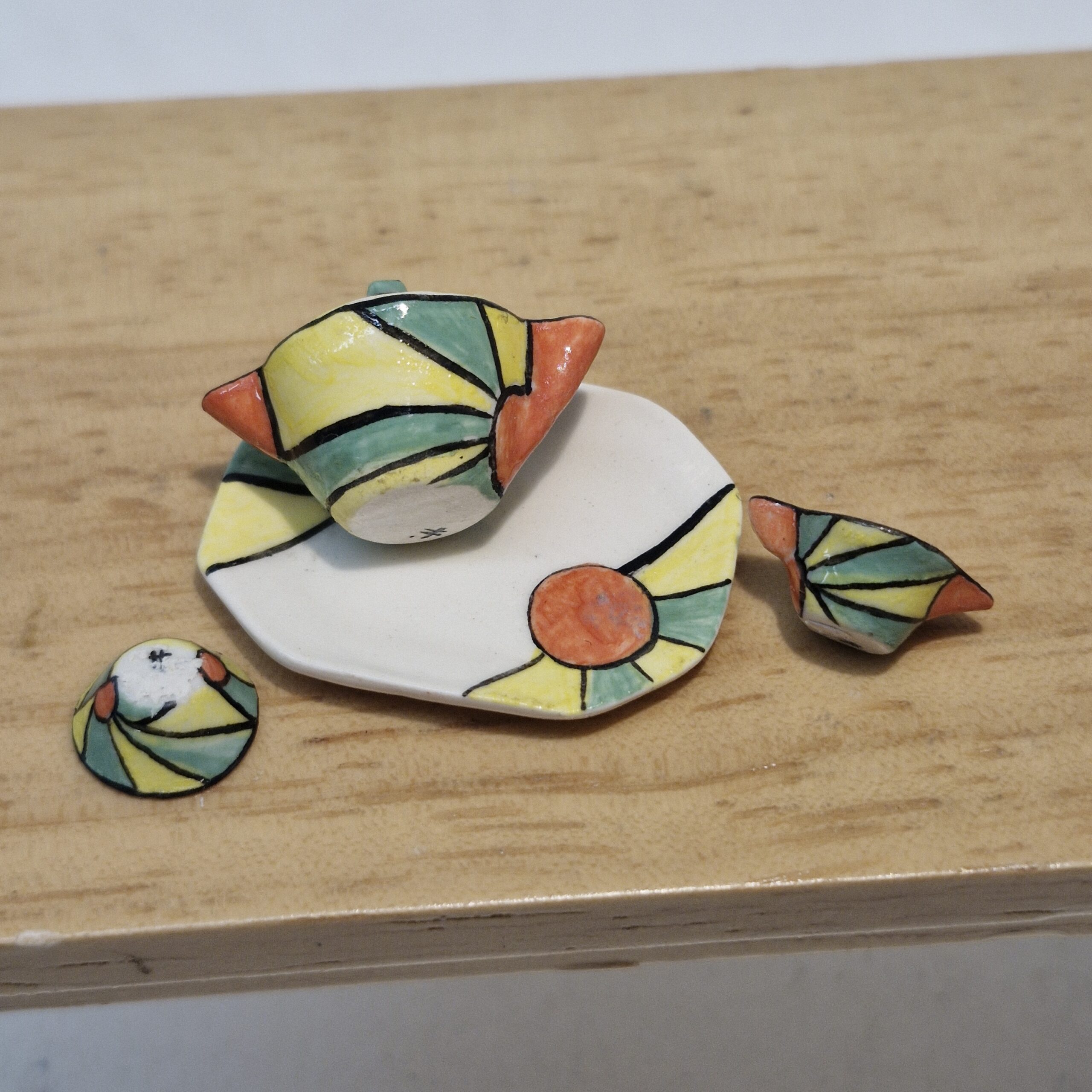 12th scale Dolls House Clarice Cliff Miniature Tea Set Signed by Muriel Hopwood RA53