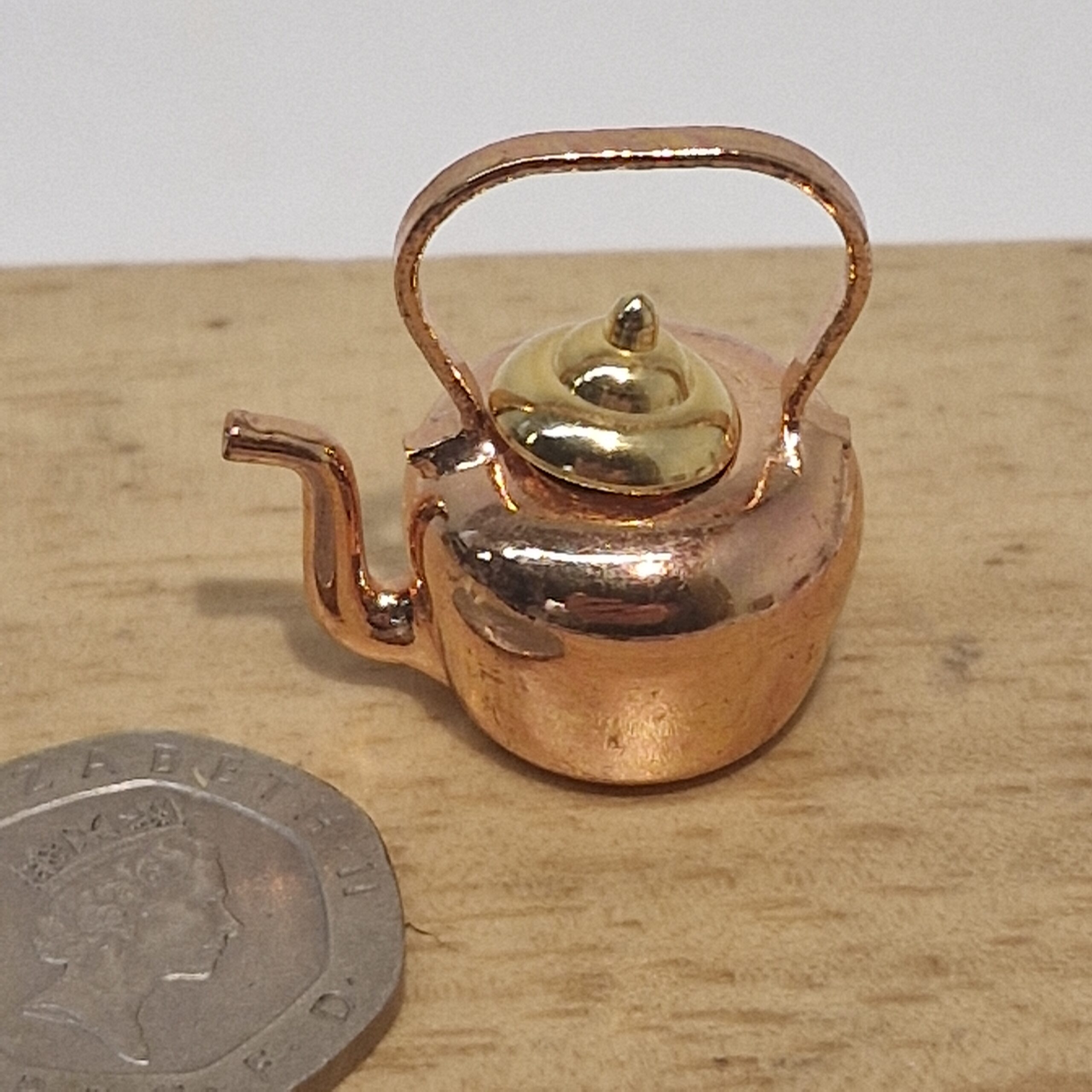 12th scale Dolls House Miniature Brass Kettle RC04