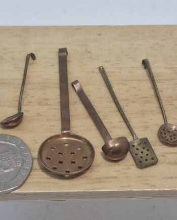 12th scale Dolls House Miniature Copper Utensil   by Country Treasures     RC20
