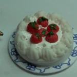 12th scale Doll House Strawberry Pavlova - F252