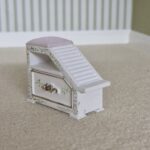 1:12th Scale, Dolls House, Furniture,   Shoe Clearing Foot Stool  by Bespaq   QU12
