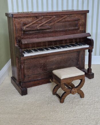 1:12th scale Dolls House. Upright Piano plus stool.  British made Stunning detail   PRE52