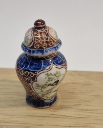12th scale  Blue Ginger Jar   VIN41