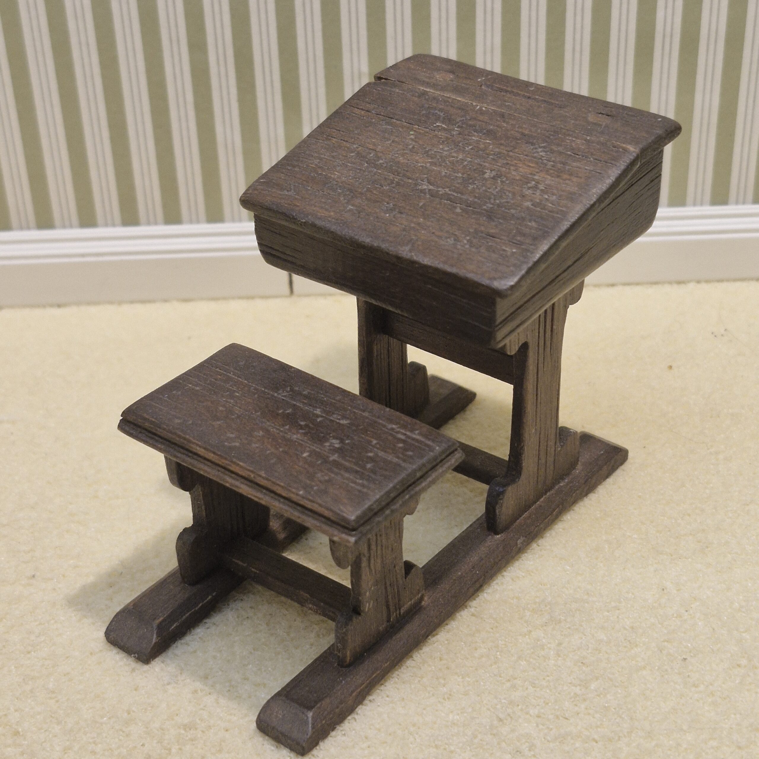 1/12th Scale Dolls House School Desk by Michael Mortimer British made Quality RE33