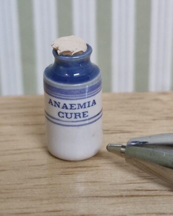 1/12th scale Doll House, miniatures, Rare Terry Curran Small  Jar CHE12