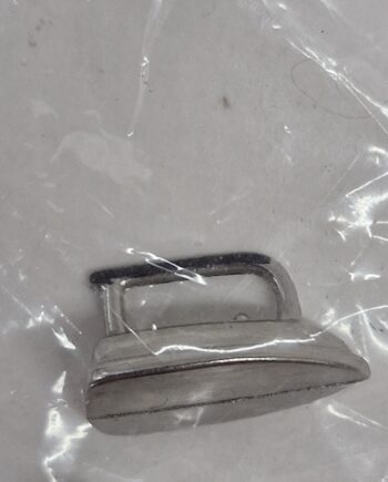 1/12 scale Dolls House miniature, Iron    D447