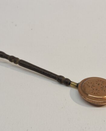 1/12th scale Doll House, Copper Bed Warming Pan Country Treasures AHE03