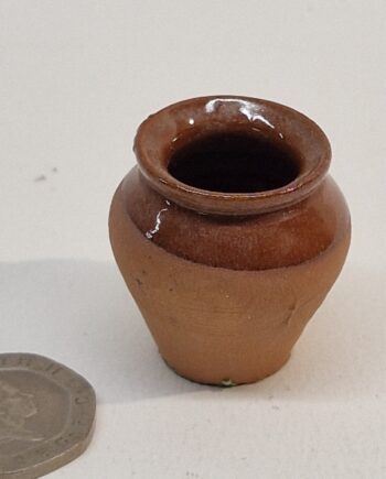 1/12th scale Doll House,    Glazed earthenware Pottery Urn AHE11