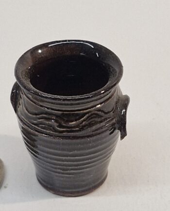 1/12th scale Doll House, Glazed Earthenware Large Pot  AHE19