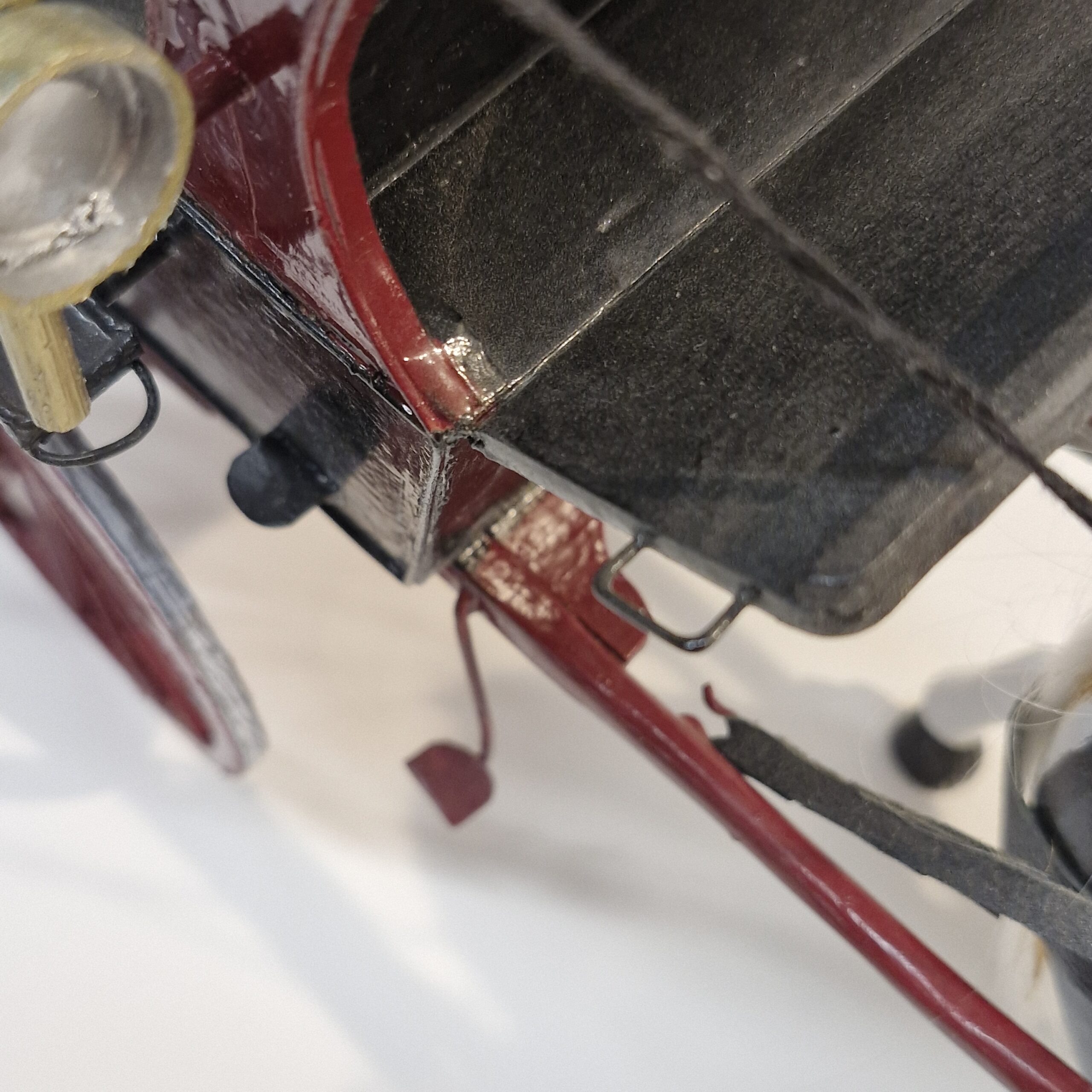 1:12th Dolls House Furniture, Horse and Carriage High Quality HC100