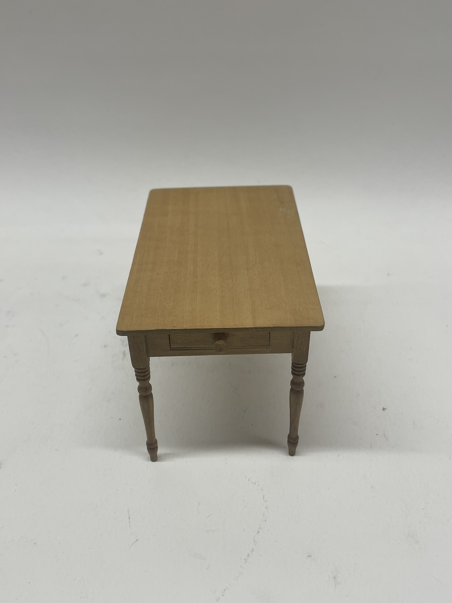 1:12th Scale Dolls House Furniture, Doug Wells- Dining Table DW14