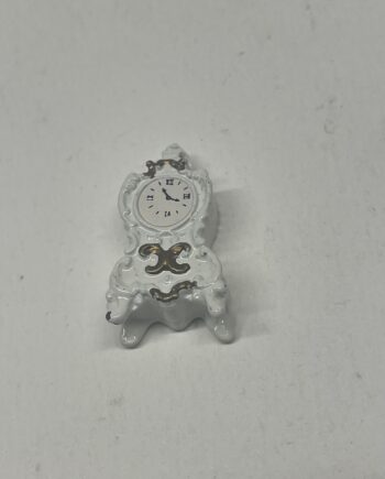 Doll House 12th Scale, Silver Mantel Clock, D1813