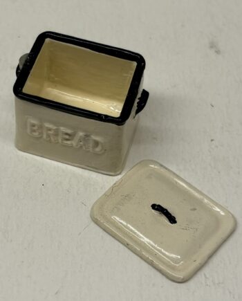 1:12th Scale Dolls House Accessories- Bread Bin, RF13