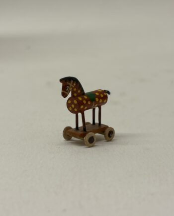 1/12th Scale, Dolls House Miniatures: Horse Toy, PF43