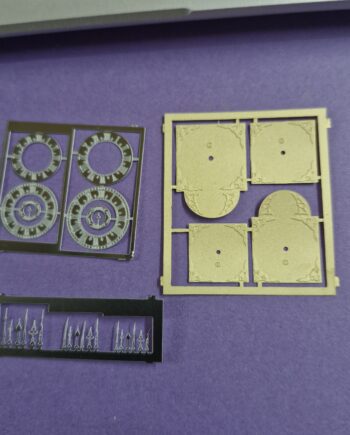 12th scale miniature  2 x  Clock face with hands   by Ironwork and Black Country miniatures.  IRSC2