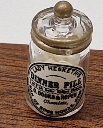 12th scale Glass Jar   T16