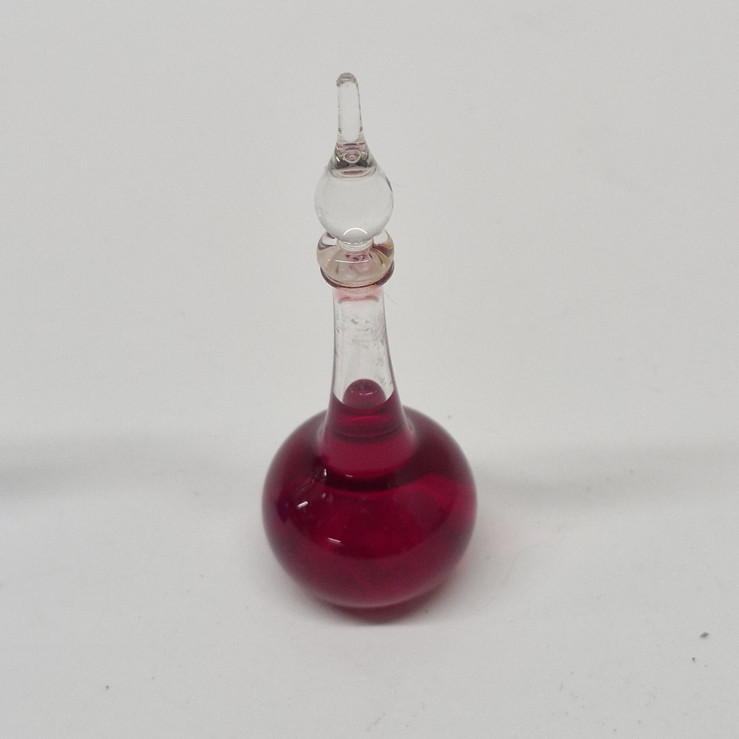 1:12th Scale Dolls House Miniatures, Vintage, Medicine, Chemist, Glass ware M40