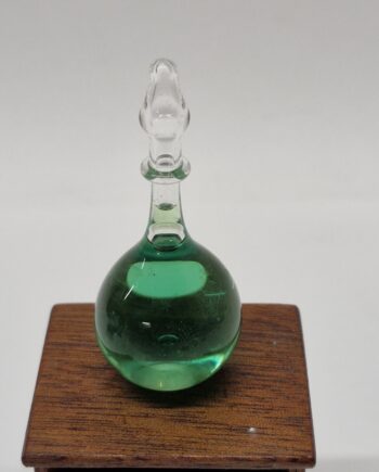 1:12th Scale Dolls House Miniatures, Vintage, Medicine, Chemist, Glass ware  M42