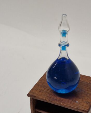 1:12th Scale Dolls House Miniatures, Vintage, Medicine, Chemist, Glass ware  M43