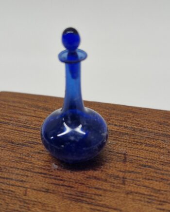 1/12th scale Dolls House Miniatures: 'Bristol Blue' Glass Decanter, TF08
