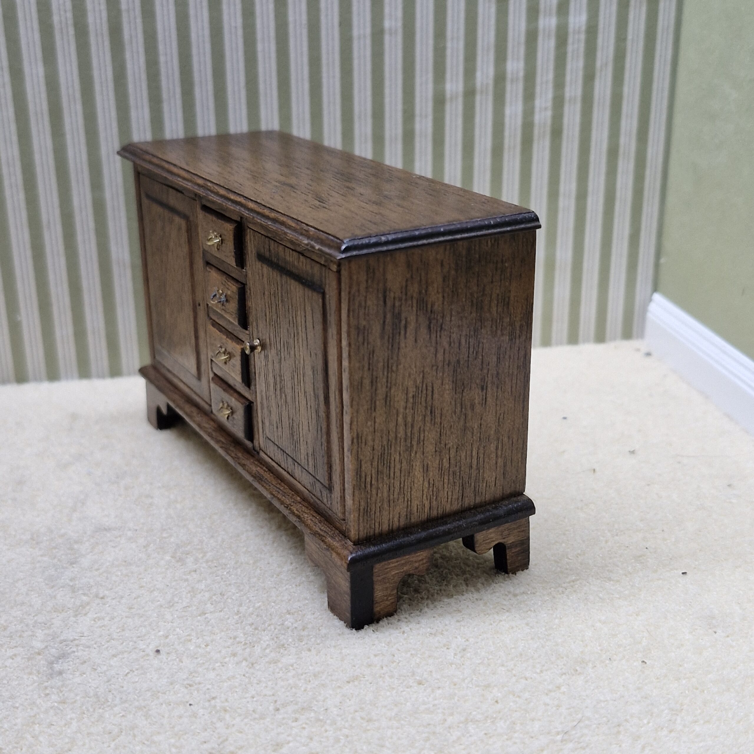 1/12th Scale Dolls House Dark Wood Side Cabinet Artisan Made CHE55