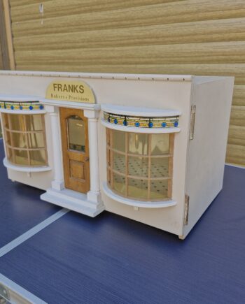 12th scale Shop Room Box   HNS01