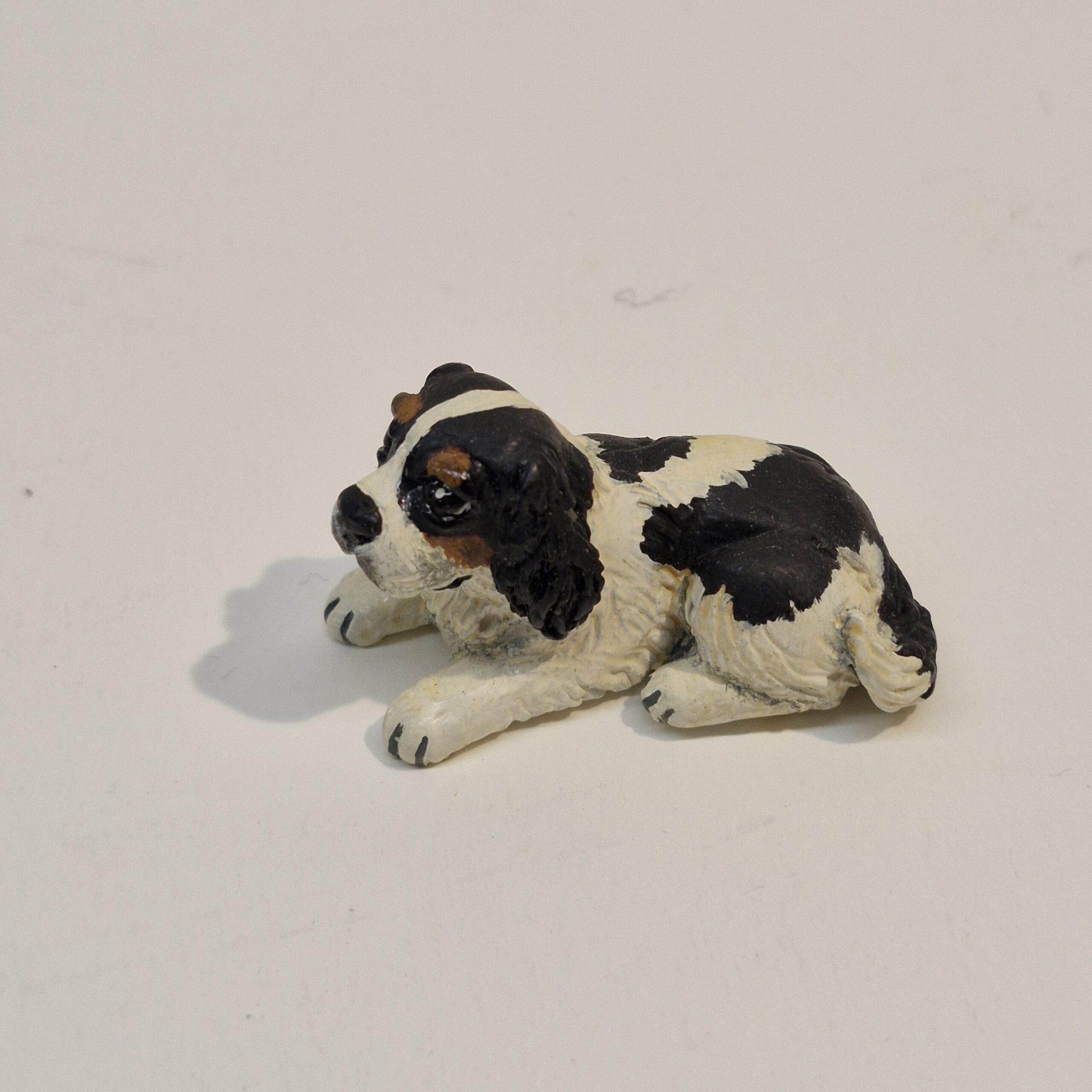 1/12th Scale Dolls House Miniature King Charles Spaniel Dog TG31