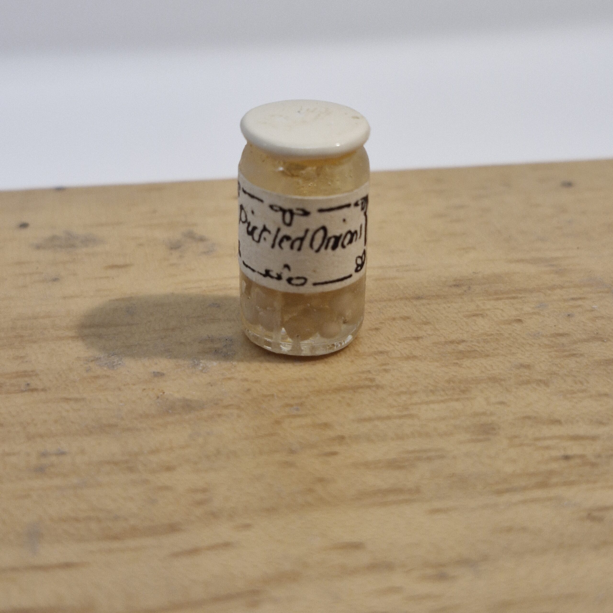 1/12th Scale Dolls House Miniature Jar Pickled Onions TG33