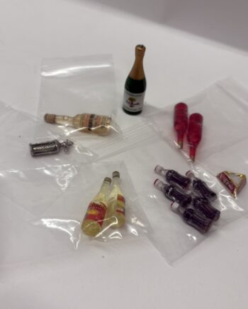 1:12th Scale Dolls House Miniatures - Bar Drinks Bundle, OFL02