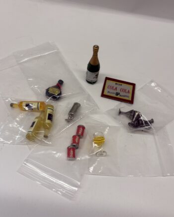 1:12th Scale Dolls House Miniatures - Bar Drinks Bundle, OFL05