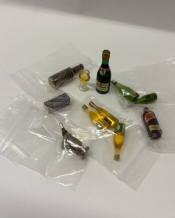 1:12th Scale Dolls House Miniatures - Bar Drinks Bundle, OFL10