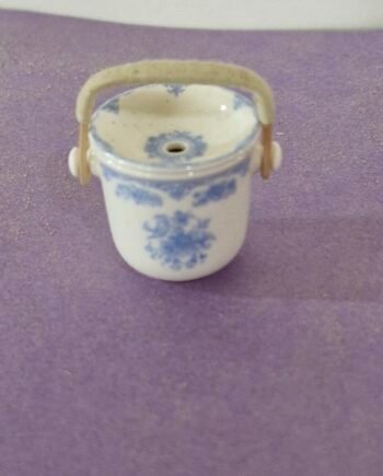 1:12th scale Dolls House Stokesay Ware: Nursery Ware slop-pail   VEF23