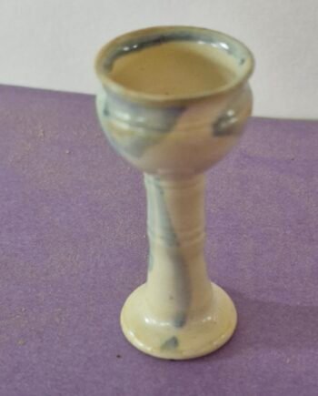 1:12th scale Dolls House  Ceramic Jardiniere  by Carol Mann  VEF38
