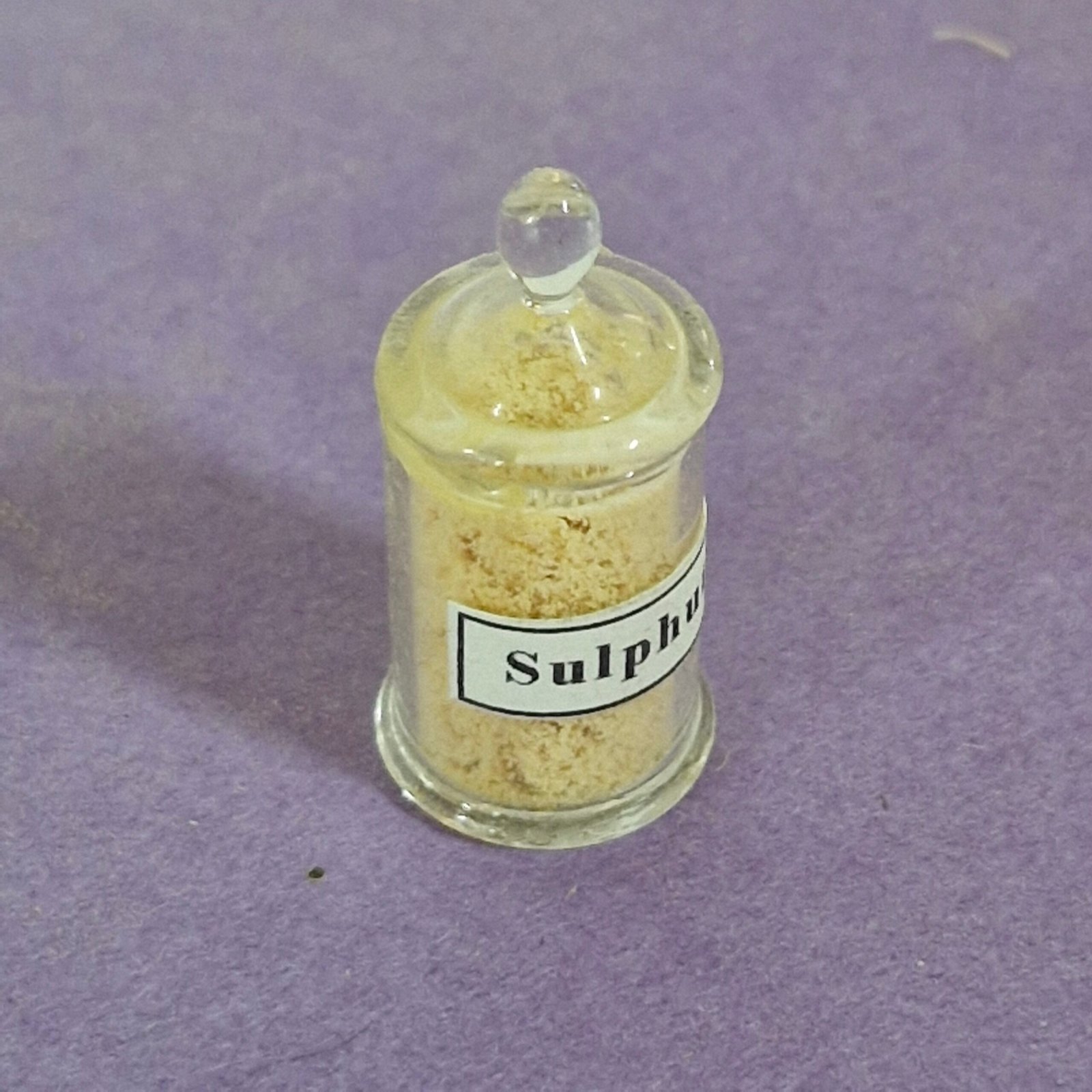 1:12th scale Dolls House Glass Jar Sulphur Label British made VEF30