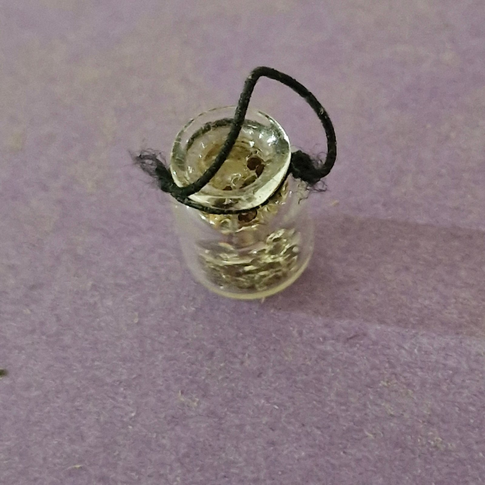 1:12th scale Dolls House Tadpoles in Glass Jar British made VEF31