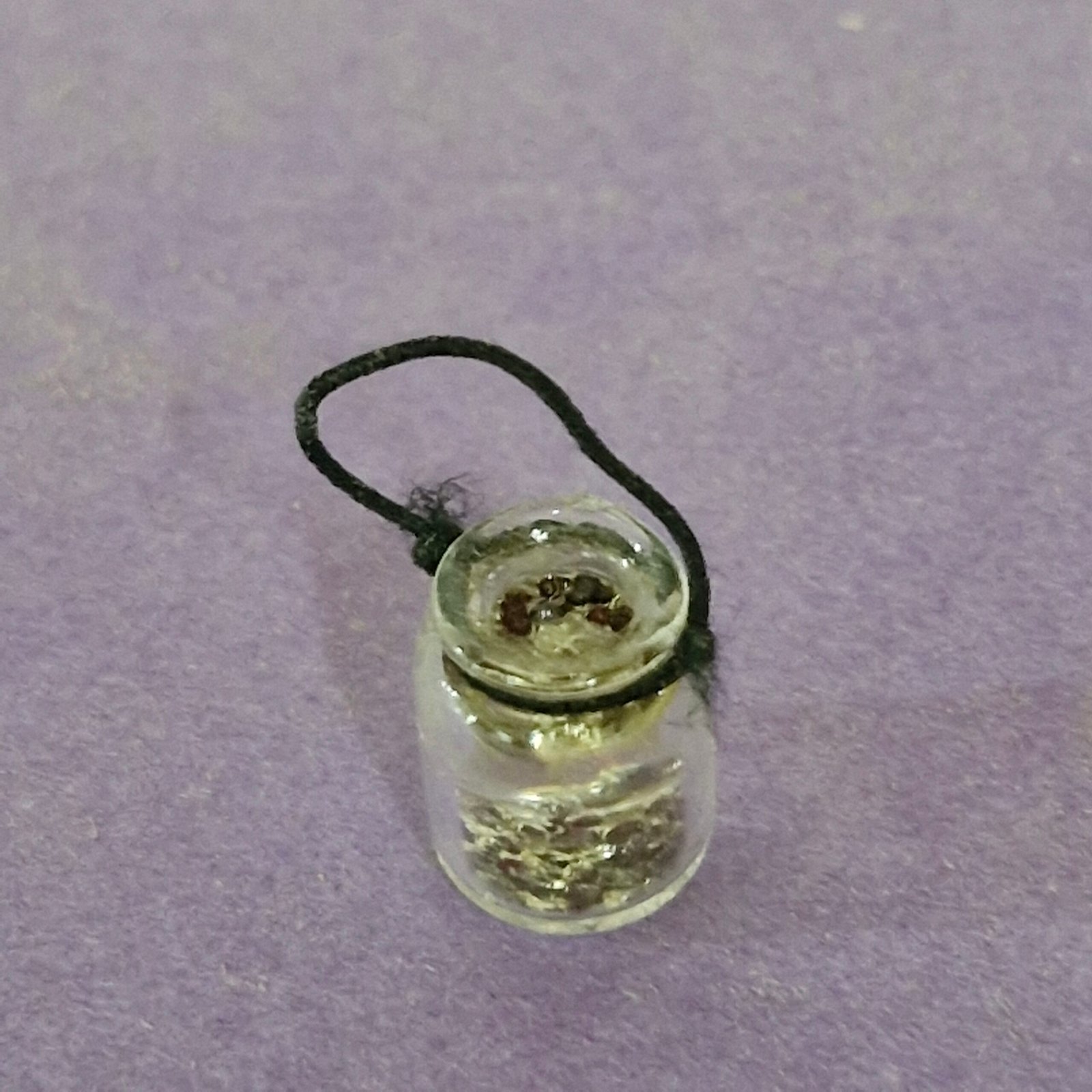 1:12th scale Dolls House Tadpoles in Glass Jar British made VEF31