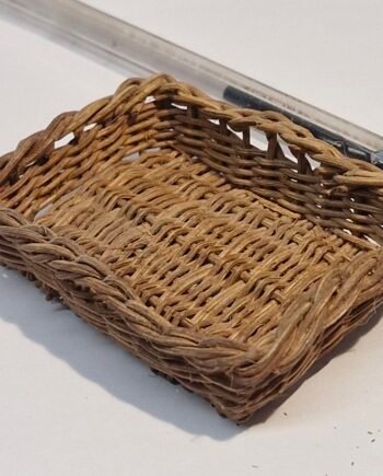 1:12th scale Dolls House Bakers Wicker Basket British made Quality   VEF60