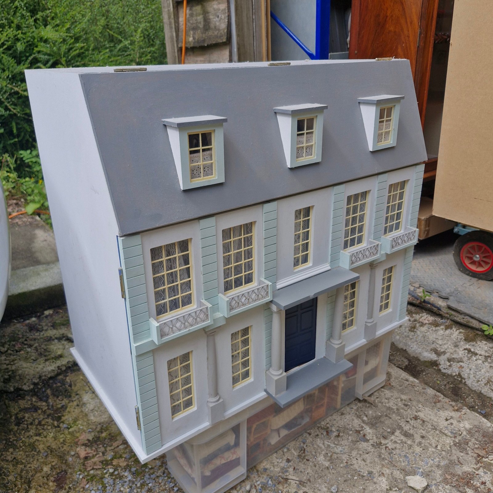 12th scale Morcott House Ready made preowned HN301