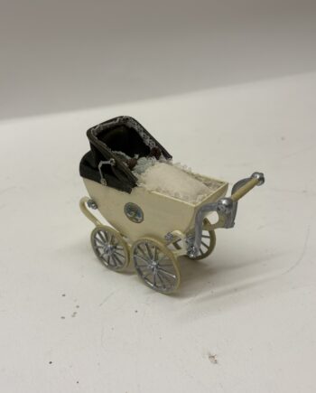 1:12th scale Dolls House- Pram, VEF02